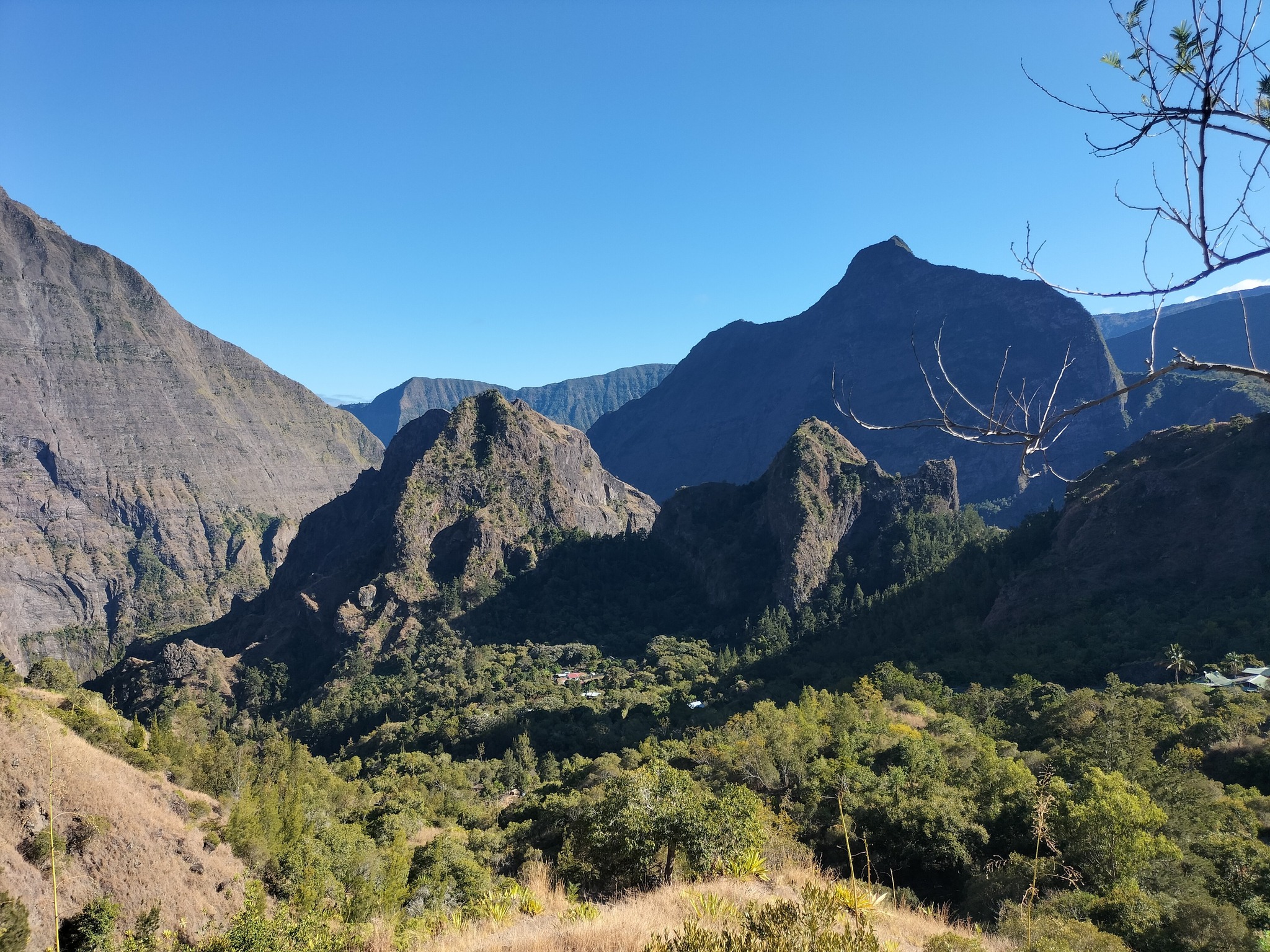 Panorama sur le cirque de Mafate